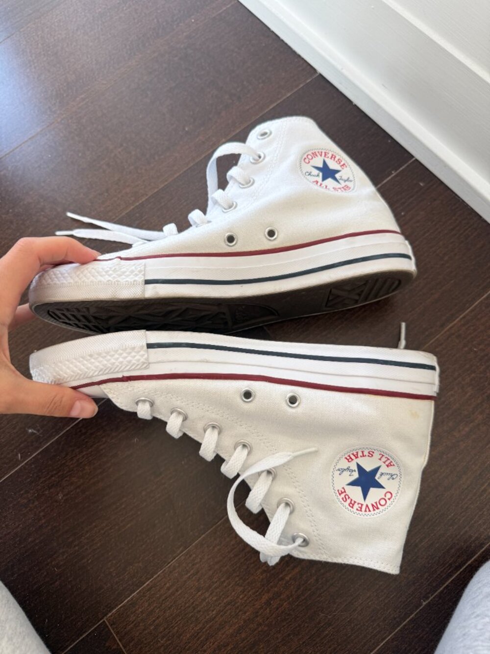 White Converse Hi Chuck Taylor Core size 7.5